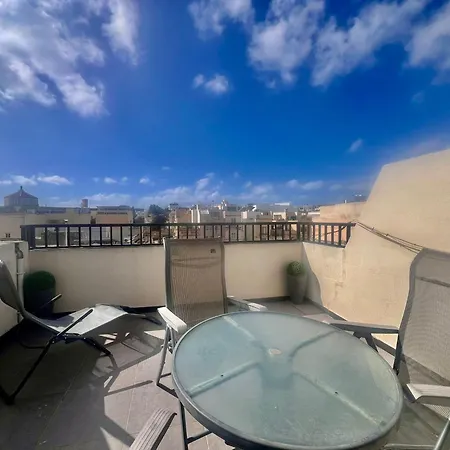 83/3-Lovely 1 Bedroom Penthouse Birkirkara Exterior photo