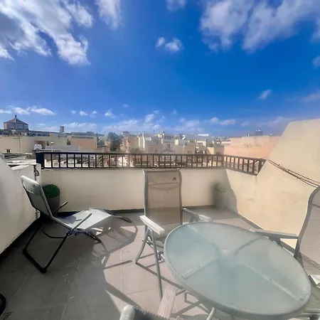 83/3-Lovely 1 Bedroom Penthouse Birkirkara Exterior photo