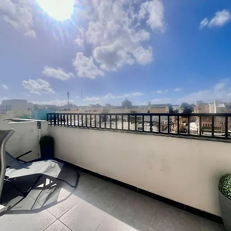 83/3-Lovely 1 Bedroom Penthouse Birkirkara Exterior photo