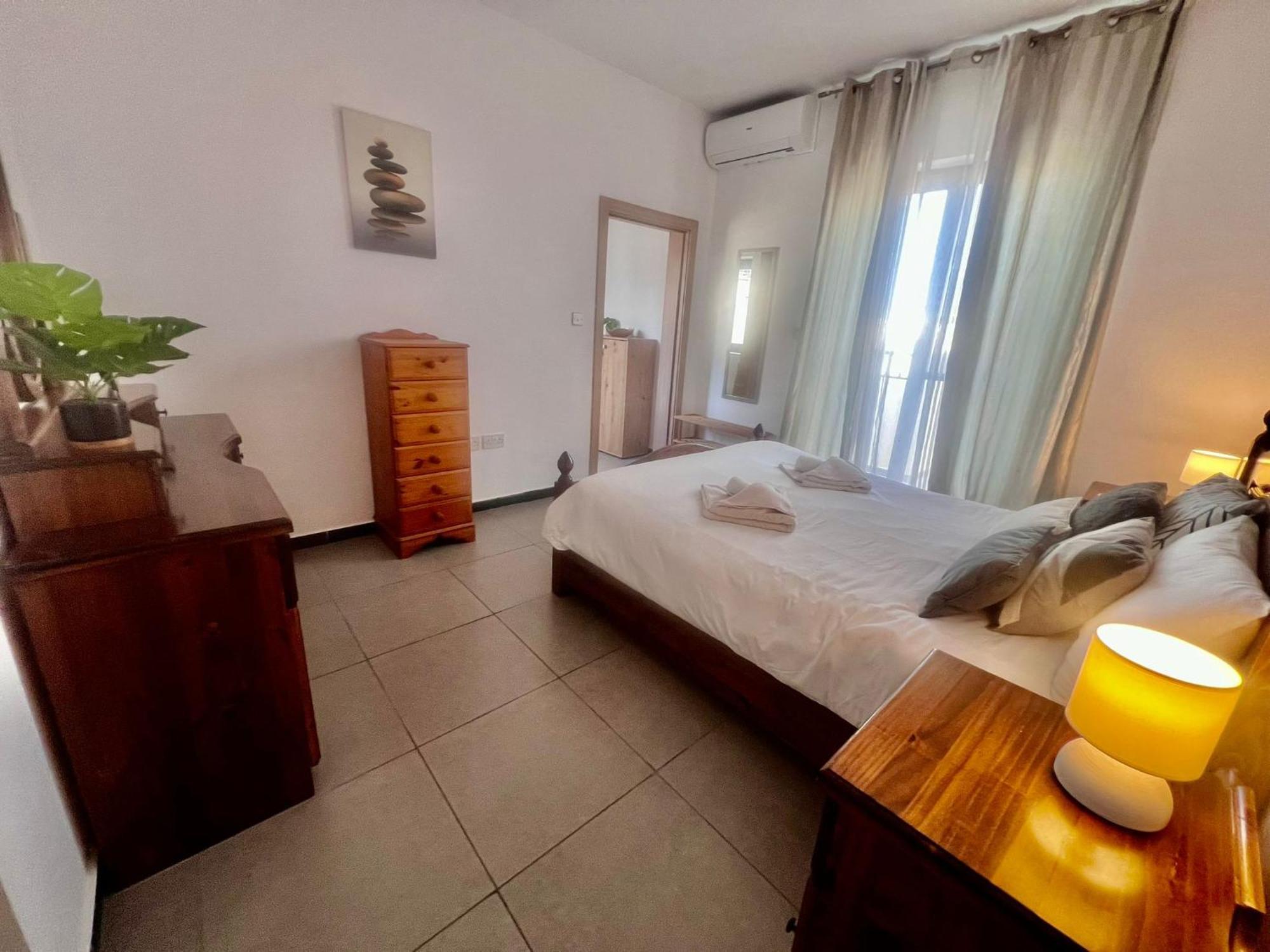 Apartment 83/3-lovely 1 Bedroom Penthouse