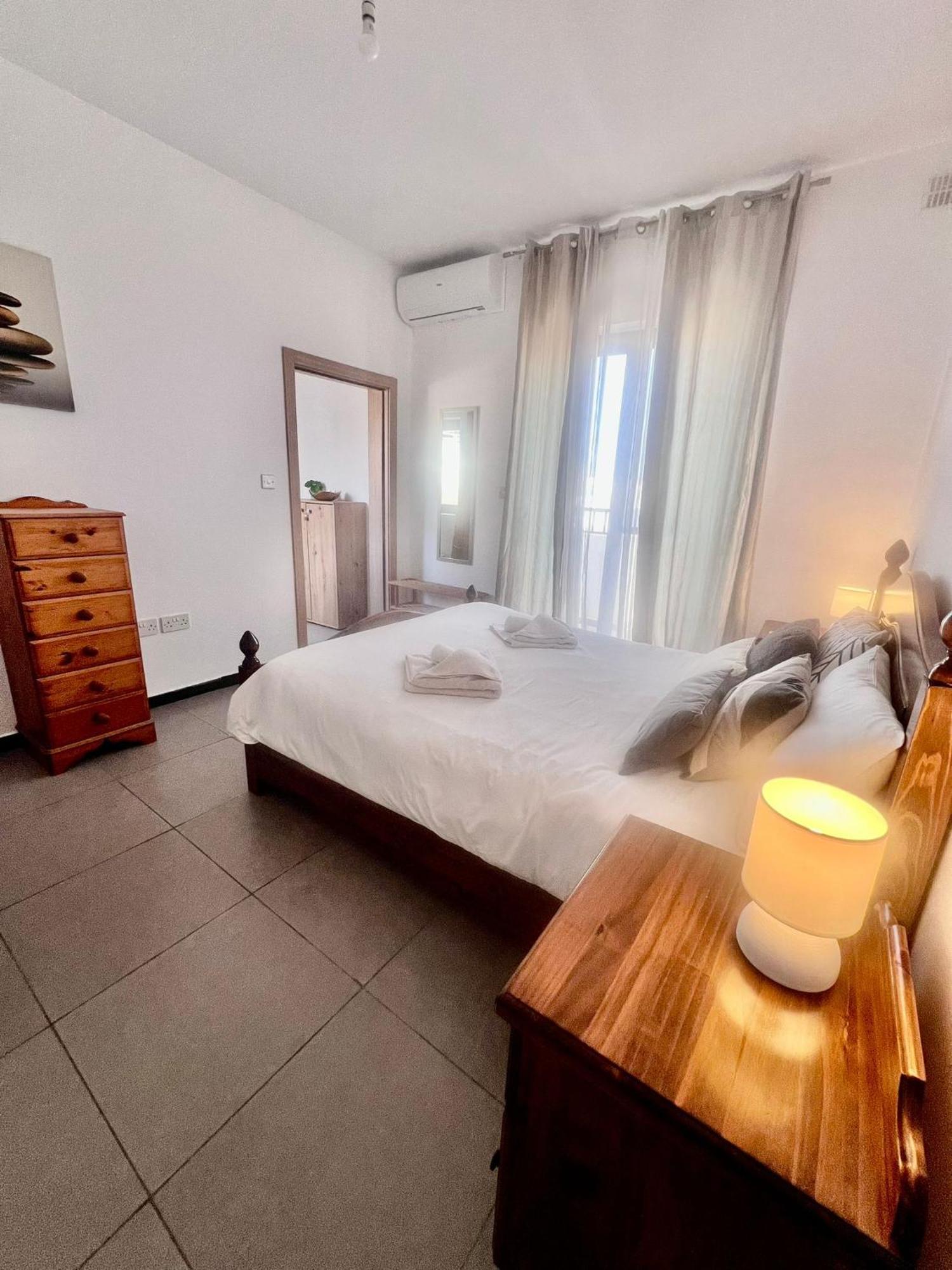 83/3-lovely 1 Bedroom Penthouse Apartment Birkirkara